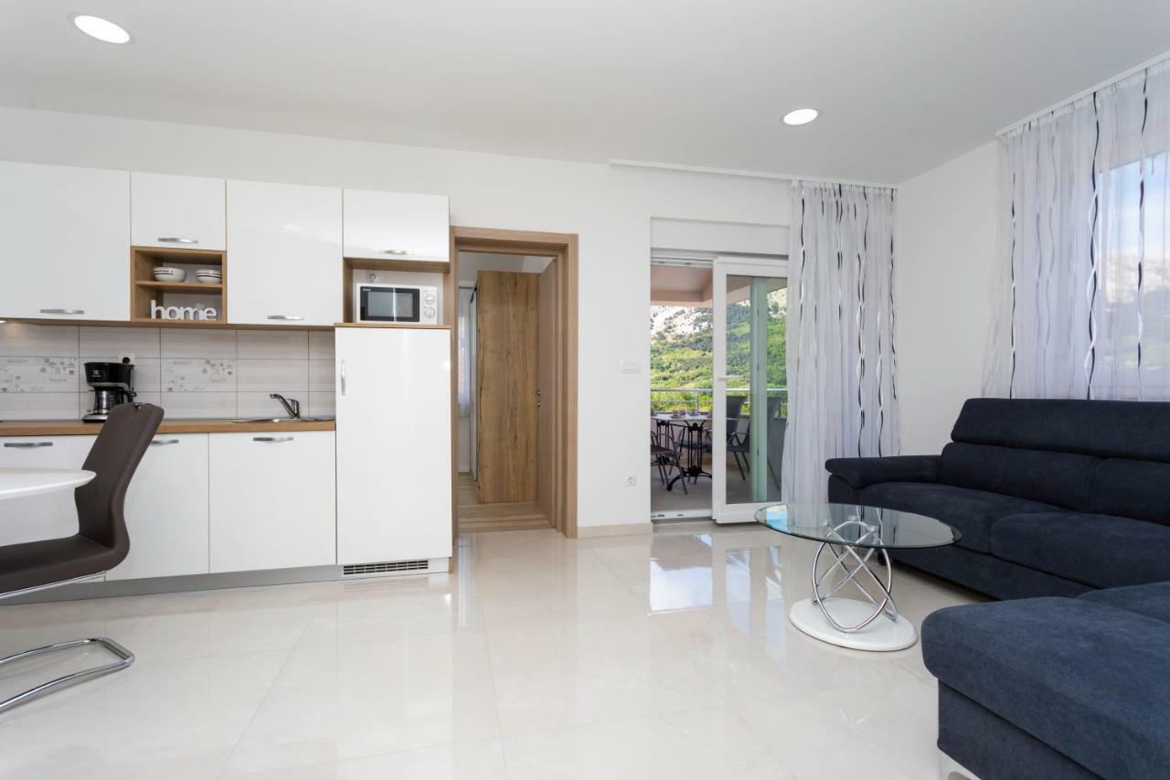 Apartments Mateo 2 バスカ エクステリア 写真