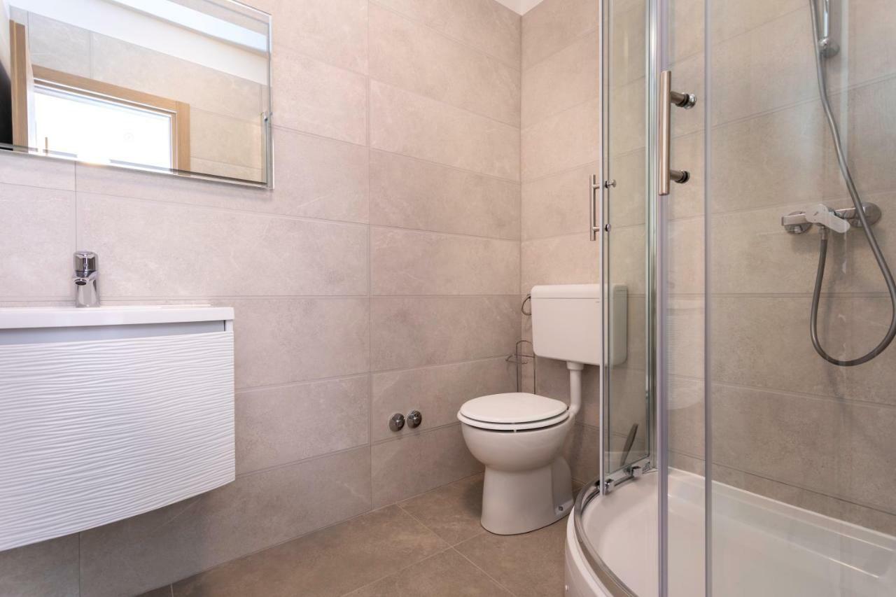 Apartments Mateo 2 バスカ エクステリア 写真